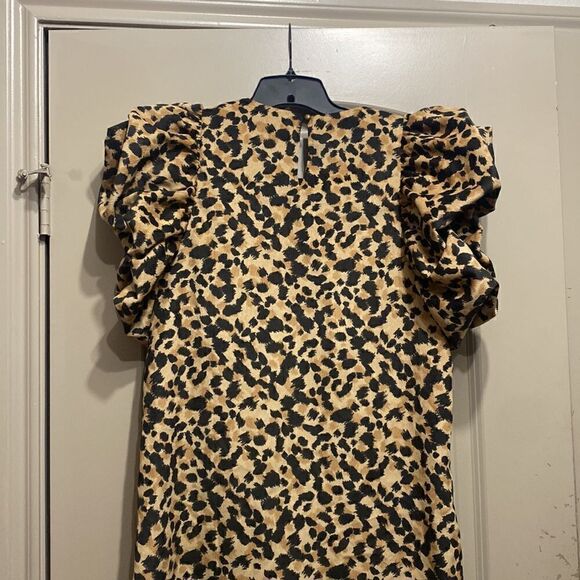 THML Clothing NWT Sleek Cheetah Puff Sleeve Mini Dress Size M - Picture 8 of 13